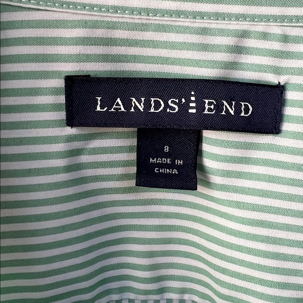 Land’s End No Iron Button Front Shirt - Picture 2 of 6